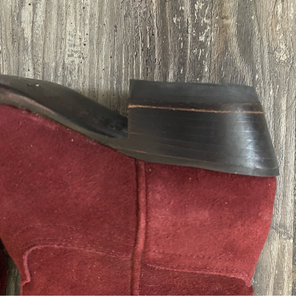 Tecovas Paige Burgundy Suede Booties - Rare Pull-On Edition - Size 5.5B - Picture 4 of 16